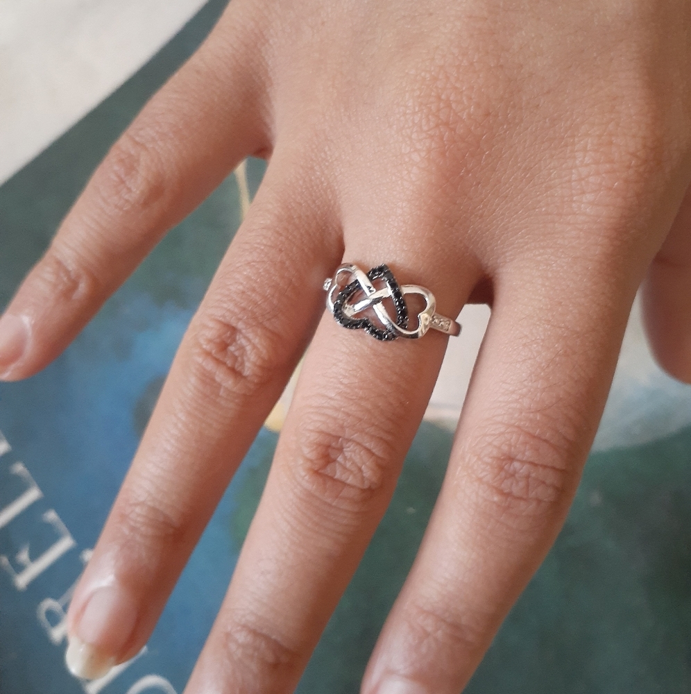 0.11 CTW Diamond Designer Ring
